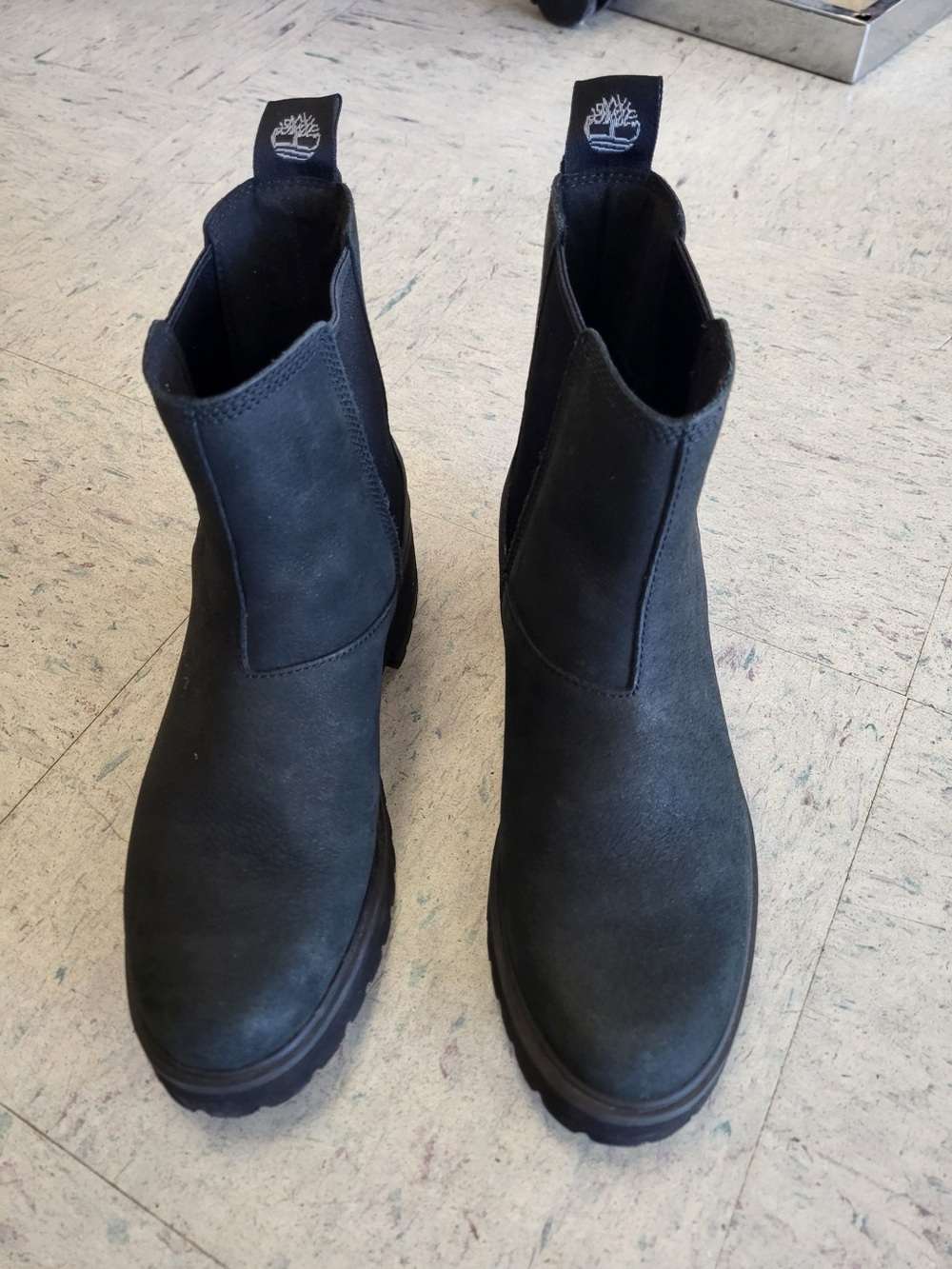 Timberland Women’s Caranby Cool Mid Chunky Pull Tab Chelsea Boots Black - Size 8 - Picture 4 of 8